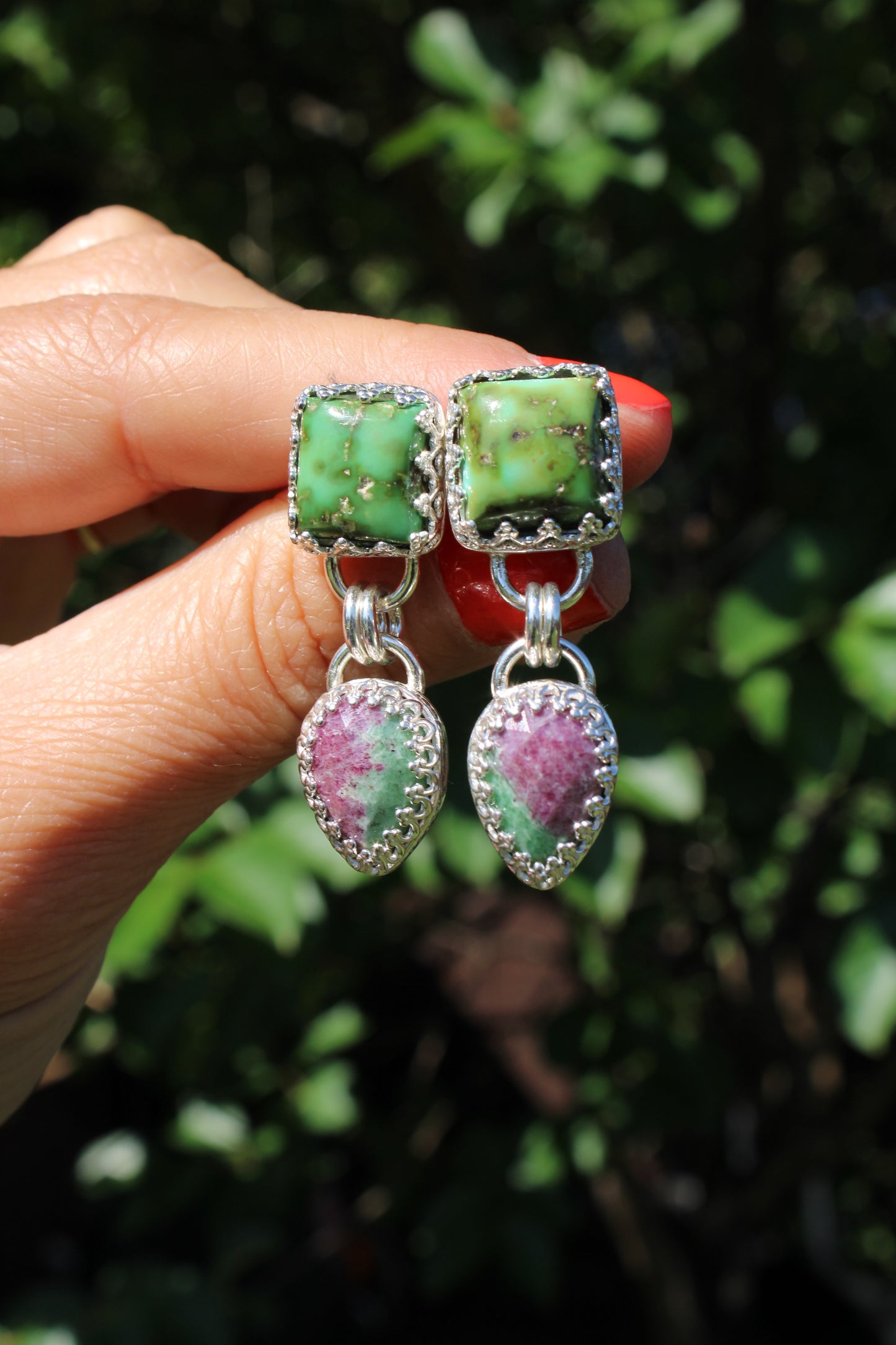 PRINCESS DANGLY STUDS