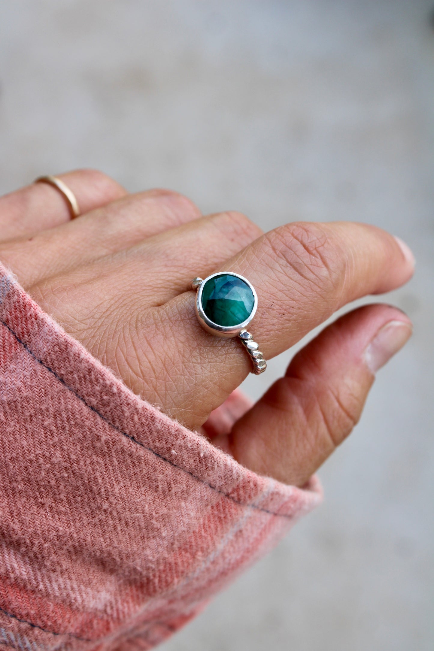 EMERALD RING SIZE 7.75