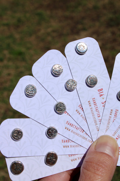 BUTTON STUDS RECYCLED SILVER