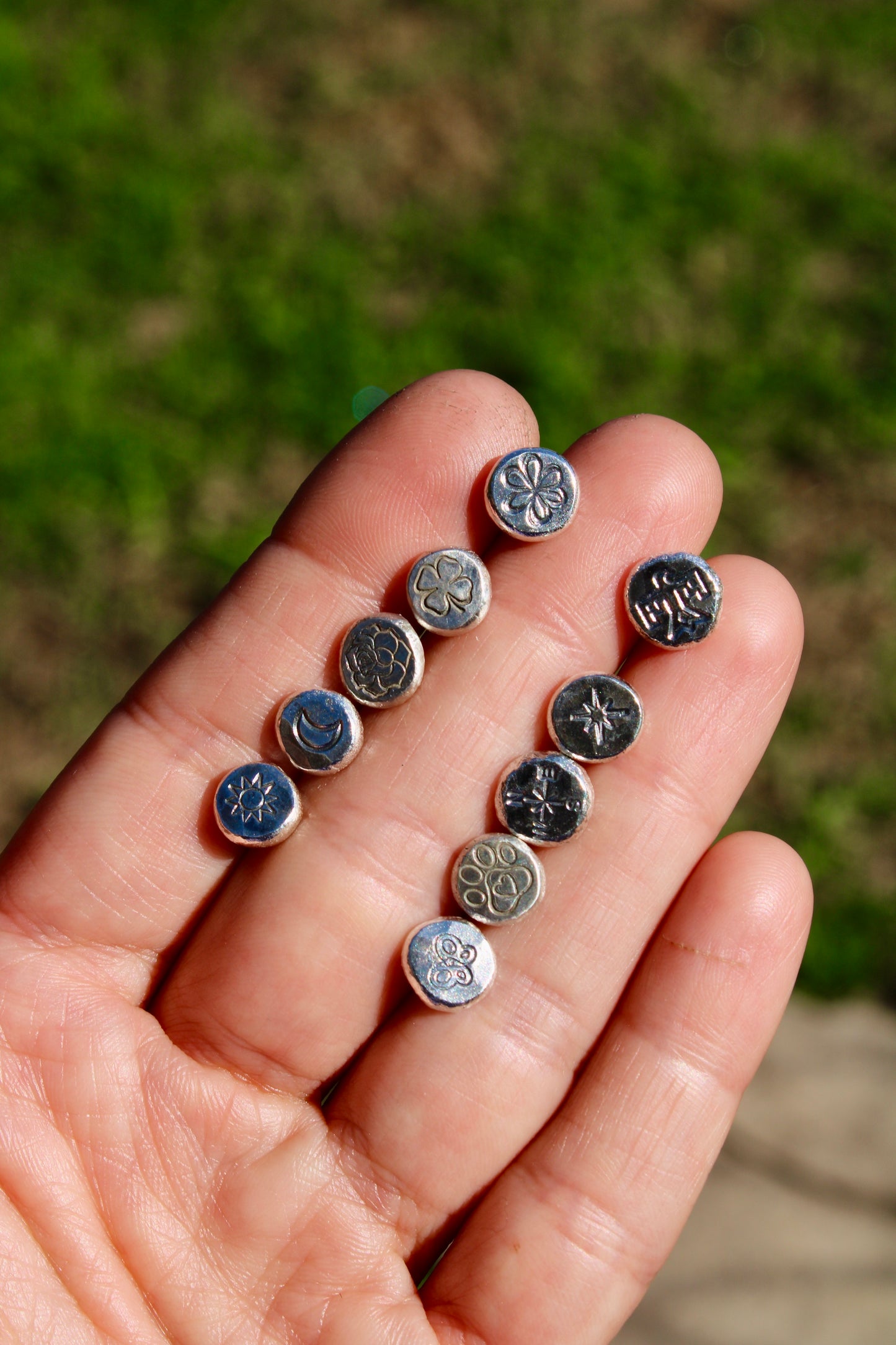 BUTTON STUDS RECYCLED SILVER