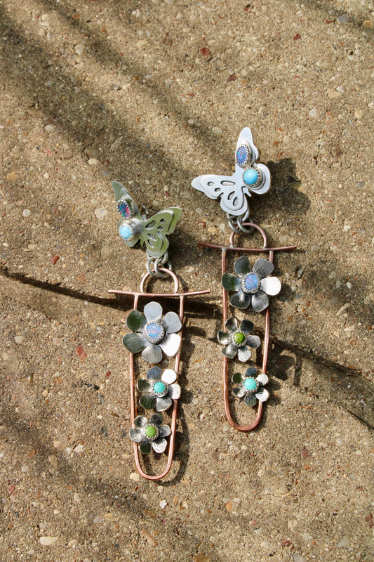 TRAVELING BUTTERFLIES EARRINGS